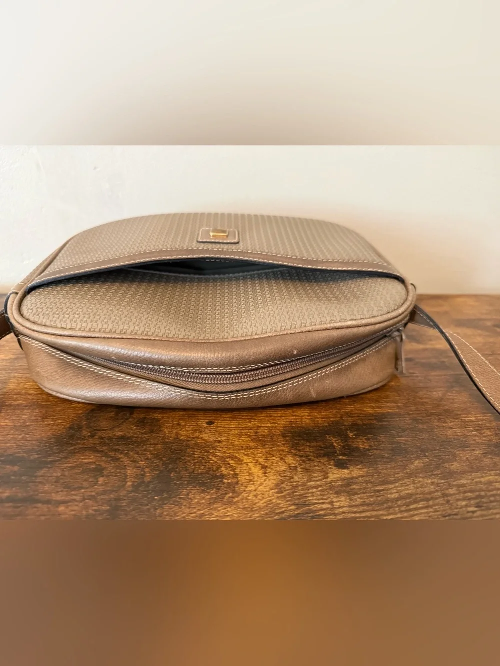 Vintage Stefan Italy Taupe Crossbody Bag Rare!!!